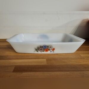 Arcopal France glass baking dish